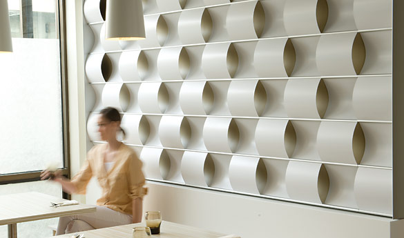 images/cms/adv/833_ripple_wall1.jpg