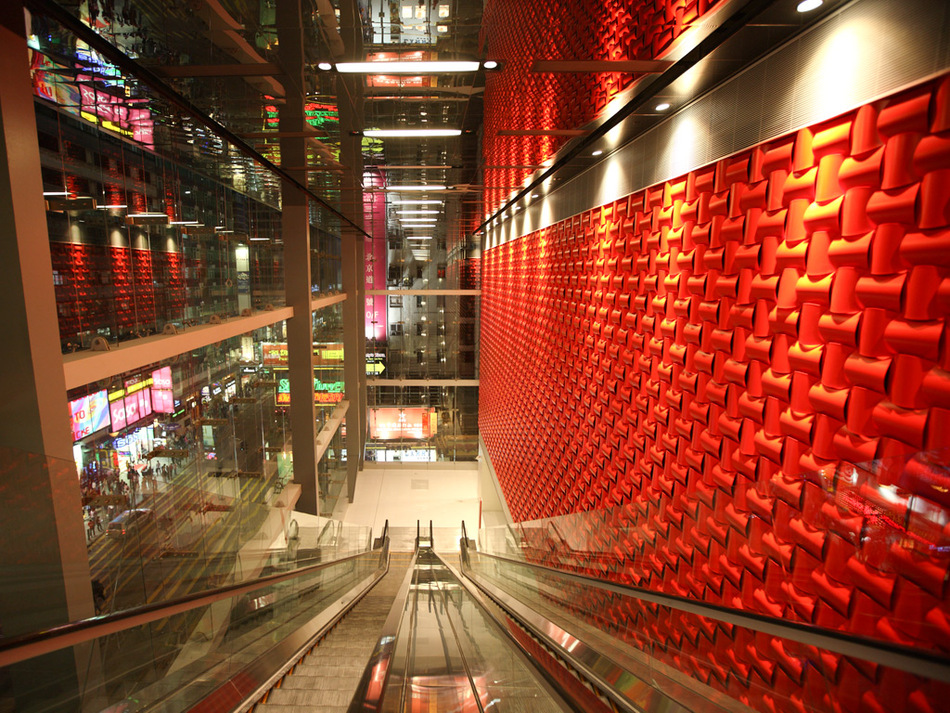 I Square | Installations | 3form