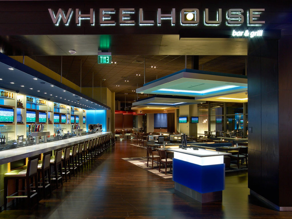 Wheelhouse Bar & Grill Installations 3form