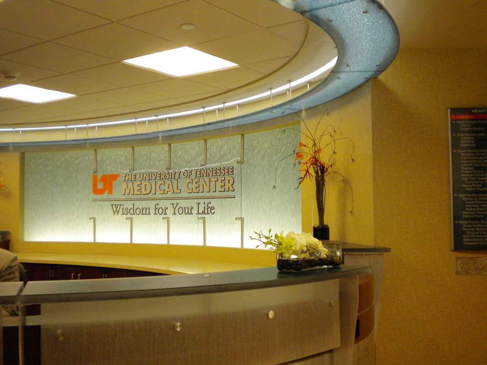 UT Medical Center Installations 3form